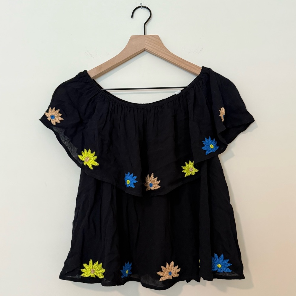 Piper by Townsen Embroidered Flower Off the Shoulder Ruffle Top Size XS